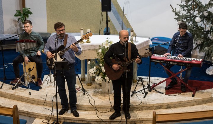 Vianočný koncert skupiny SLNOVRAT